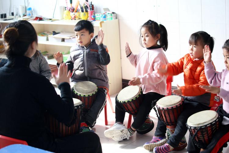 代表建議對(duì)所有幼兒園安裝監(jiān)控 能實(shí)現(xiàn)嗎？