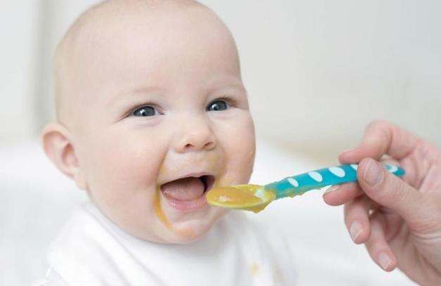 輔食米粉要給孩子吃多久？