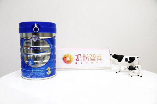 高培臻愛草飼奶粉評測，新西蘭AQ草飼認證奶源孕育一罐好奶粉