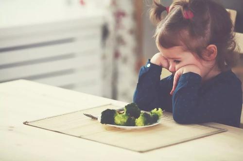孩子出現(xiàn)這些情況時(shí) 都在提醒媽媽該給我補(bǔ)鋅了！