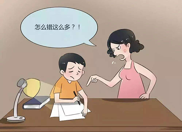 媽媽輔導(dǎo)孩子作業(yè)竟崩潰大哭，爸爸道出父母心聲