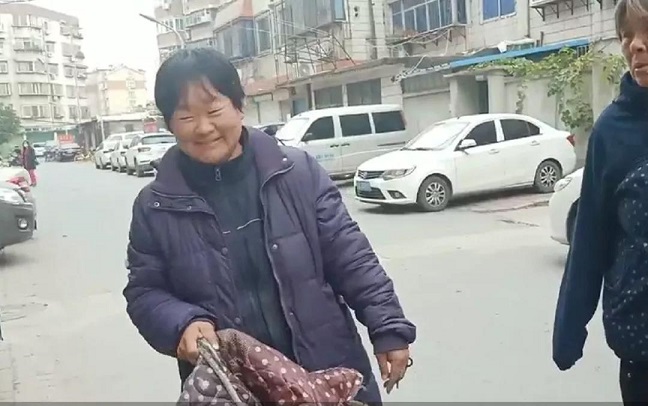 一新生男嬰被母親從四樓拋下：再多無奈都不是殘忍的借口