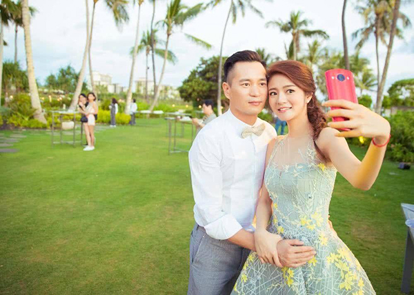 安以軒為女兒辦超豪華滿月宴，產(chǎn)后身材吸睛十足