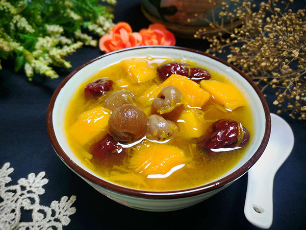 適合寒冷天氣喝的四種湯，驅(qū)寒保暖又長個(gè)兒