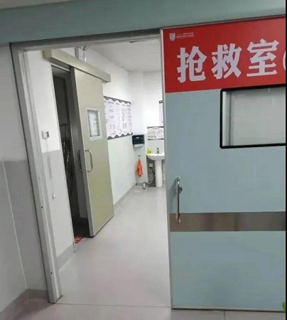廣西兩歲女孩被勒脖窒息身亡，罪魁禍首竟是這件衣服