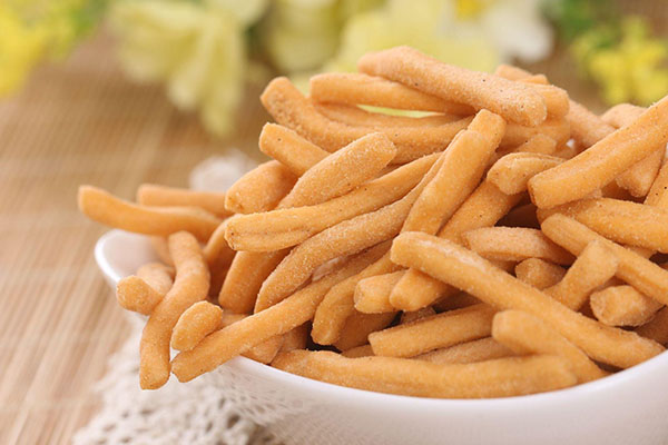 被兒科醫(yī)生拉入黑名單的四種食物，很多家長還在給孩子吃