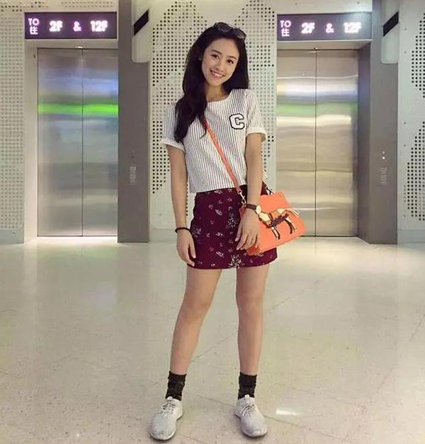 為什么姜文說(shuō)他女兒全世界最漂亮？看到正面照才懂