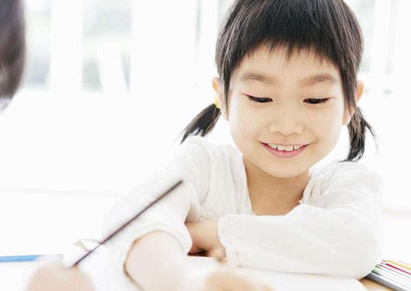 孩子一生會(huì)經(jīng)歷幾次敏感期？怪不得孩子這么難帶
