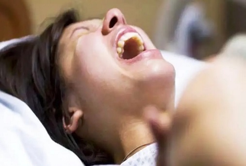 生孩子不僅是女人的生死劫，也是對產(chǎn)房外老公的一場考驗