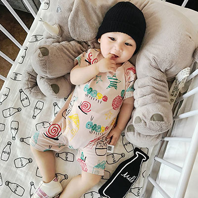這兩種衣服很容易讓寶寶的腿變彎，你給孩子買過嗎？
