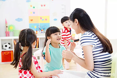 孩子太放得開，可能暗示教育方式不當