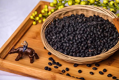 想讓孩子秋季猛長個，多給孩子吃這幾種食物