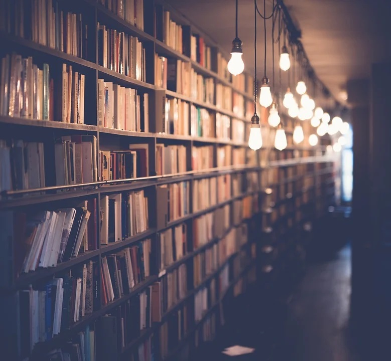 紙質書還是電子書，應該給孩子選哪個？