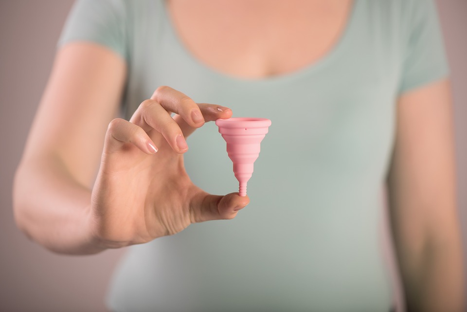 女生來姨媽期間更易感染新冠嗎？