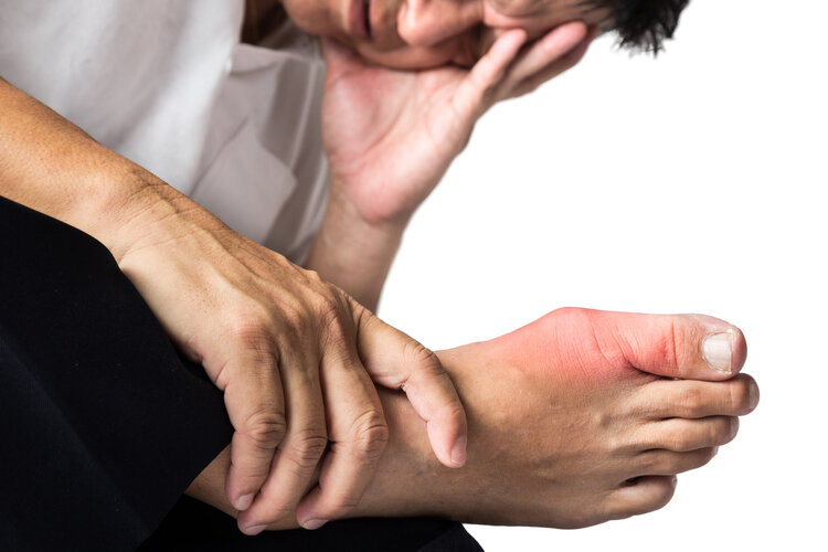 腳痛暗示糖尿病上身？醫(yī)生：腳痛可能是4種疾病征兆，別不以為然