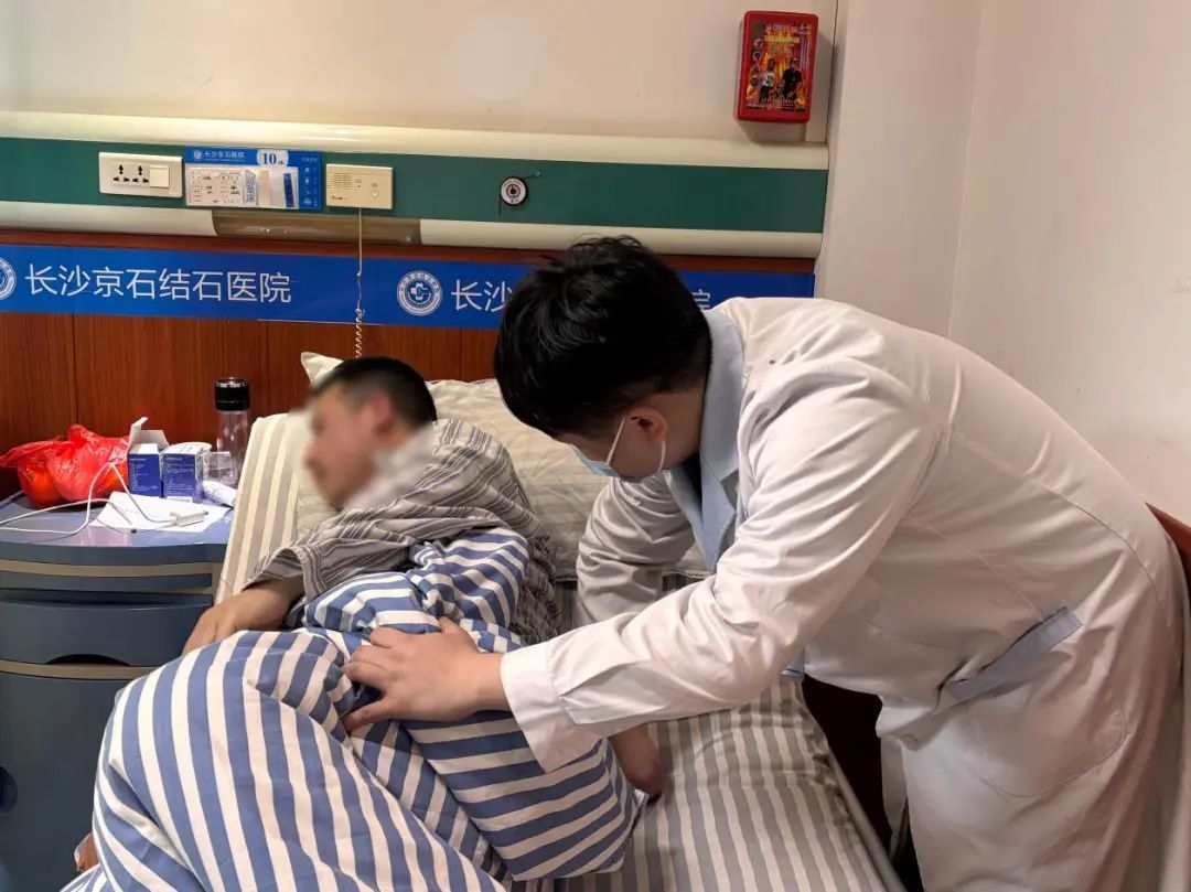 腰痛到嘔吐，竟是“潛伏”4年的它發(fā)作了！醫(yī)生：這些生活習(xí)慣趕緊改