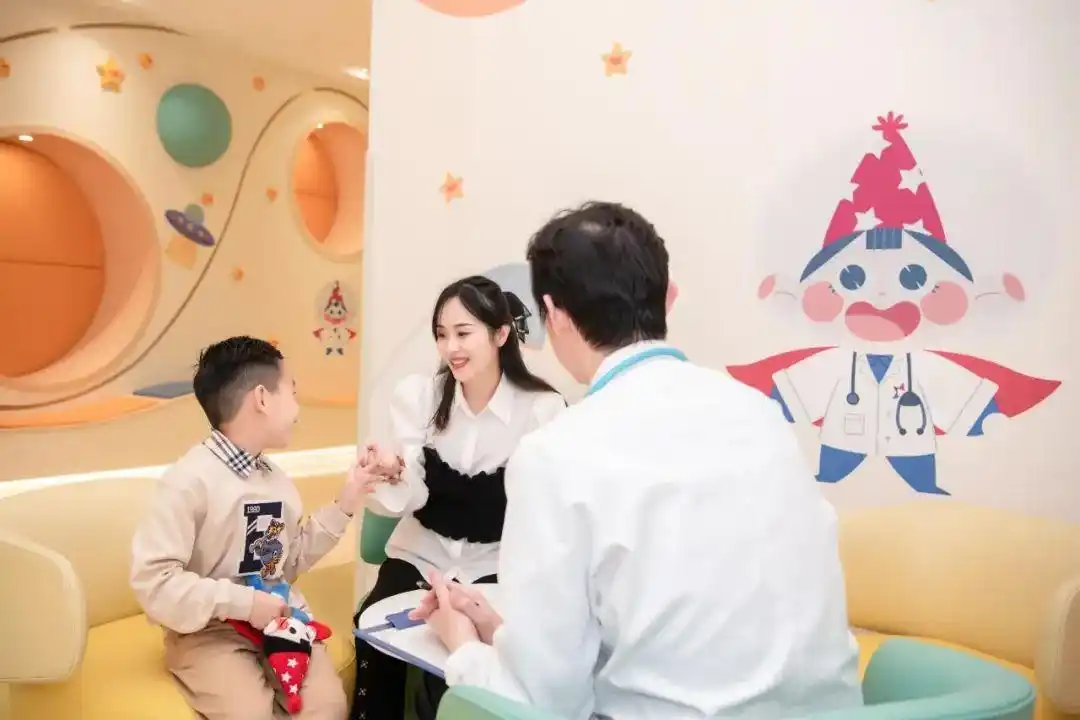 孩子面臨“情緒低谷”？別急著責(zé)備，他們可能真的“有點(diǎn)難”