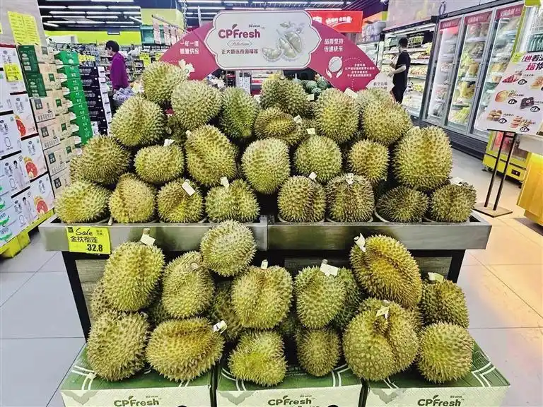 旺季“價(jià)降量漲” 榴蓮自由，真的要來了？